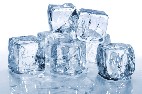 【玩具を使って】女性の陰核・クリトリス責めで勃起!女性器の愛撫